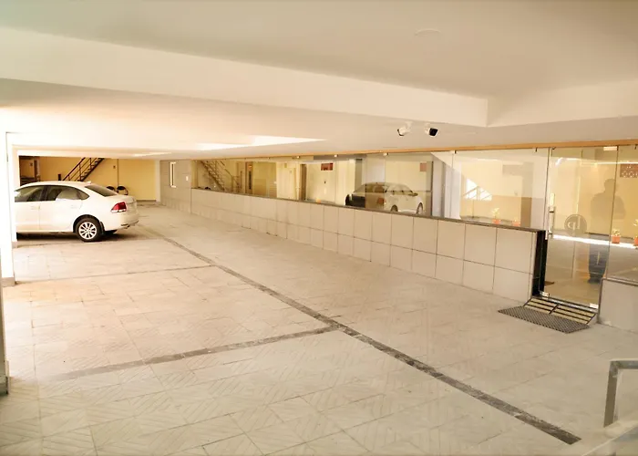 Hotel Le Palace